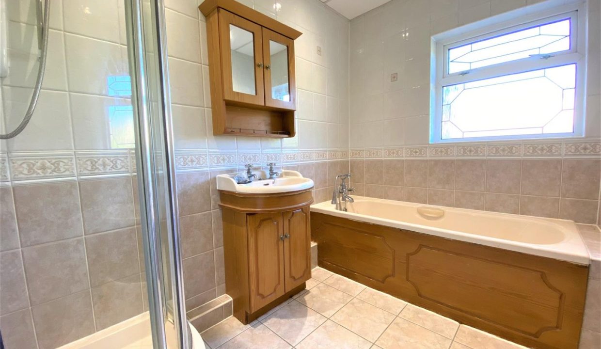 Family bathroom