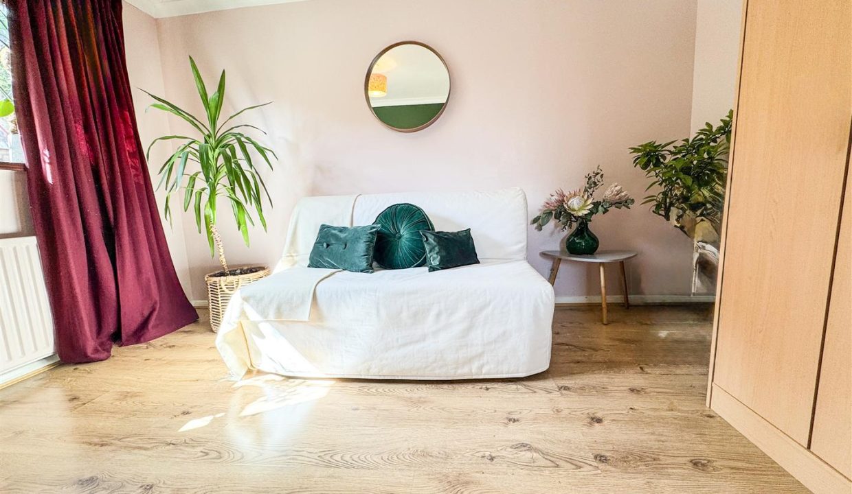 BEDROOM  TWO
