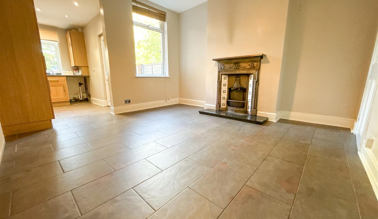 OPENPLAN KITCHEN DINING ROOM