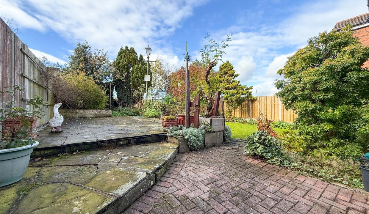 GARDENS