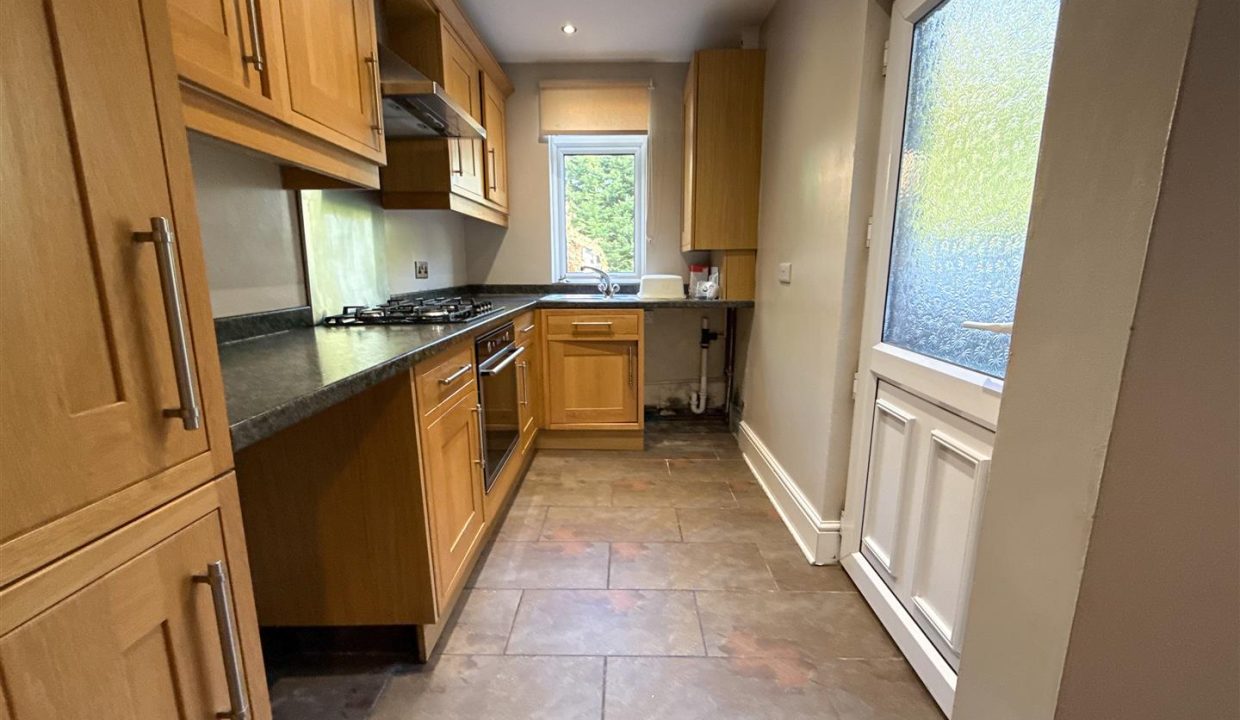 OPENPLAN KITCHEN DINING ROOM