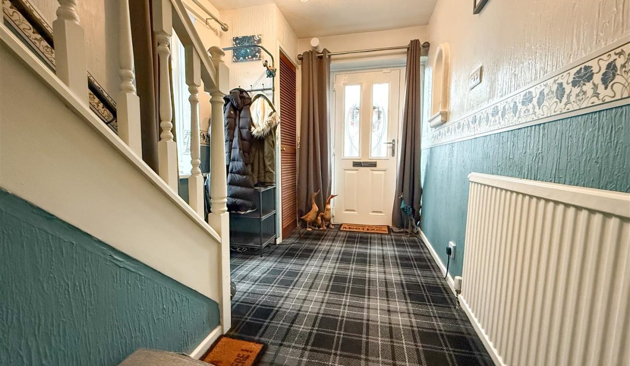 ENTRANCE HALLWAY