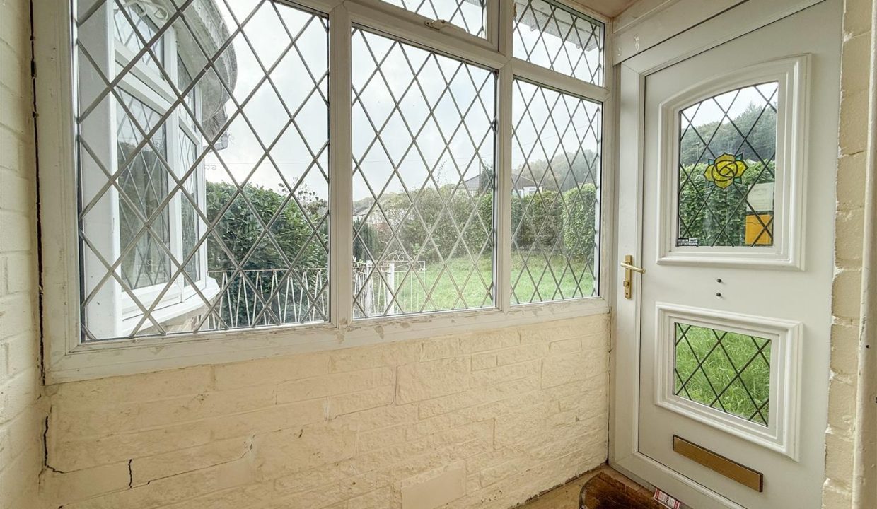 ENTRANCE PORCH