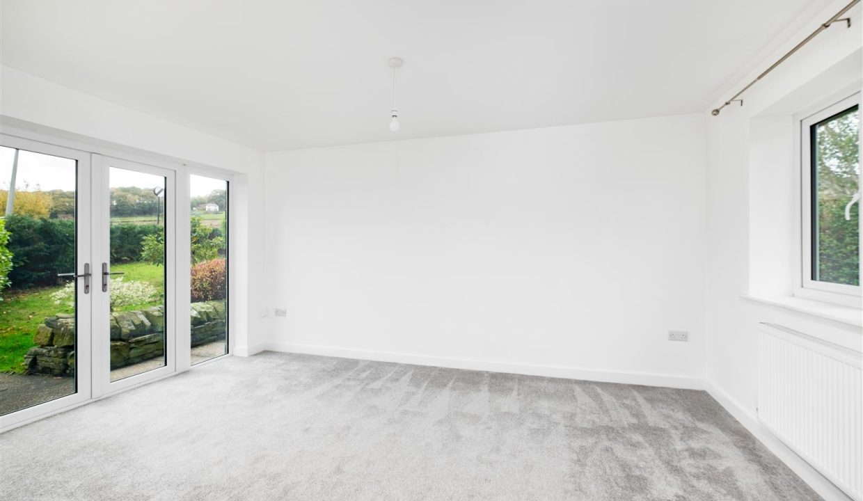 GROUND FLOOR BEDROOM