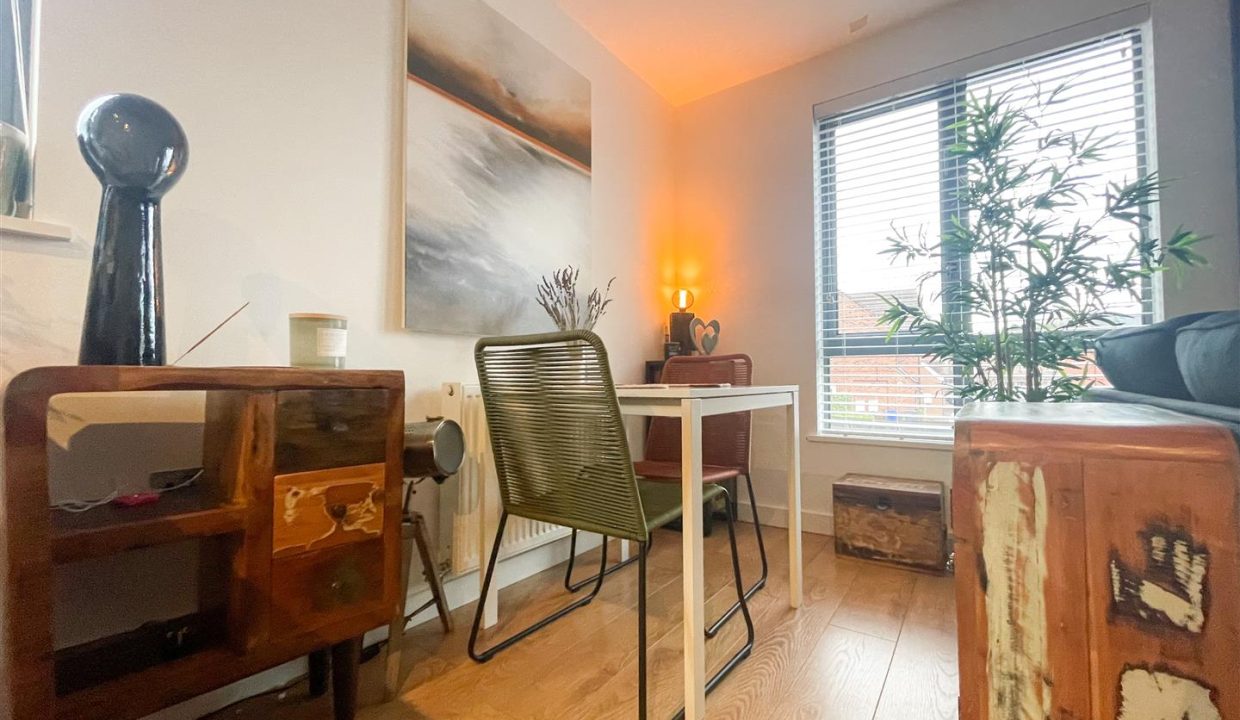 OPEN PLAN LOUNGE KITCHEN DINING ROOM