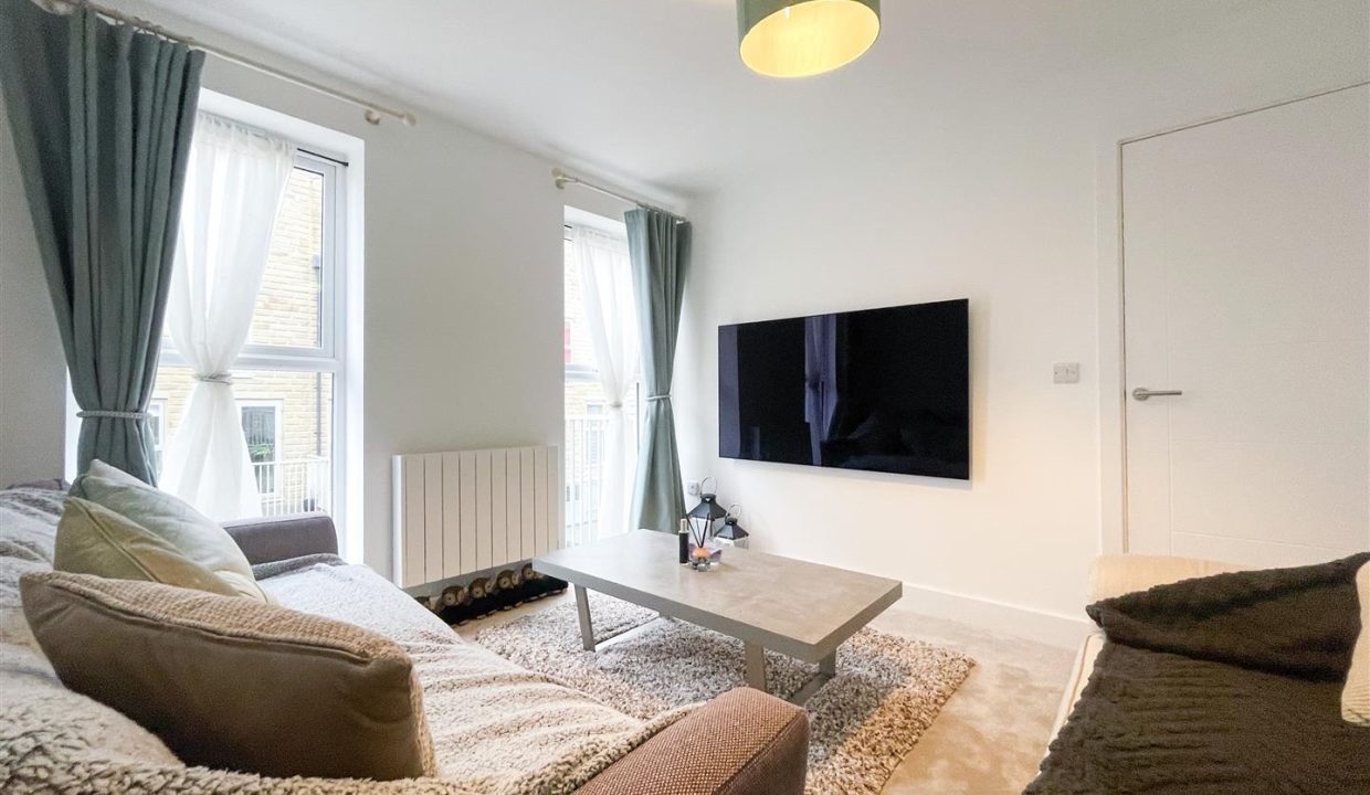 BEDROOM TWO / LOUNGE