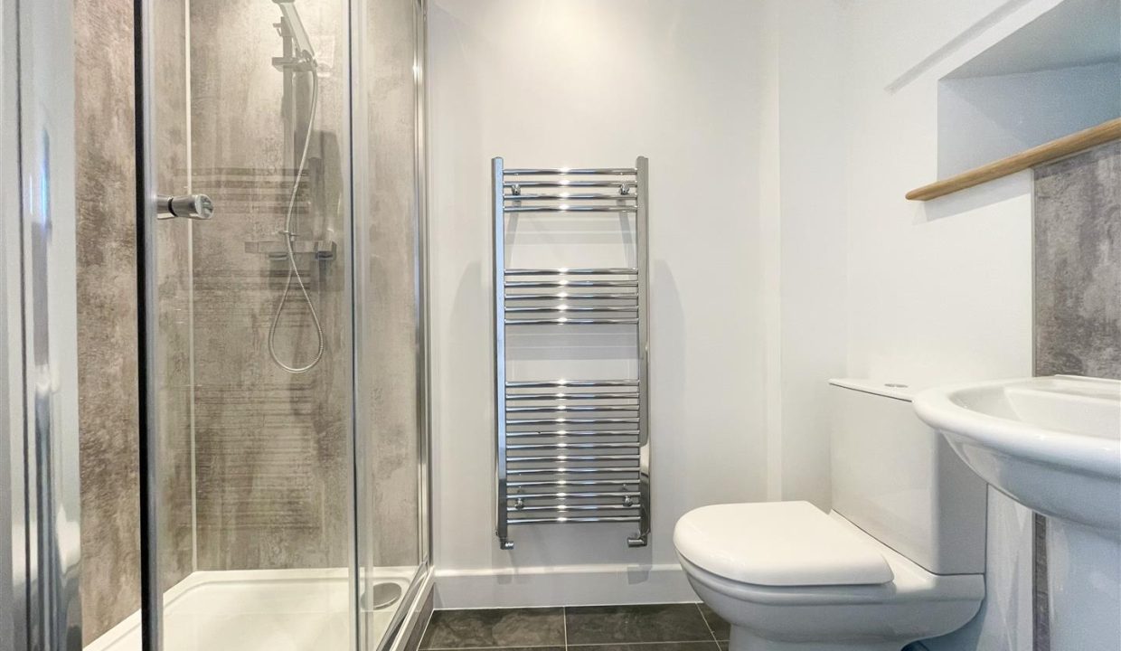 EN-SUITE TWO