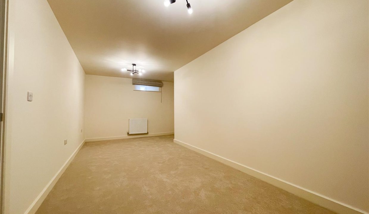 GROUND FLOOR DOUBLE BEDROOM ONE, TWO, THREE