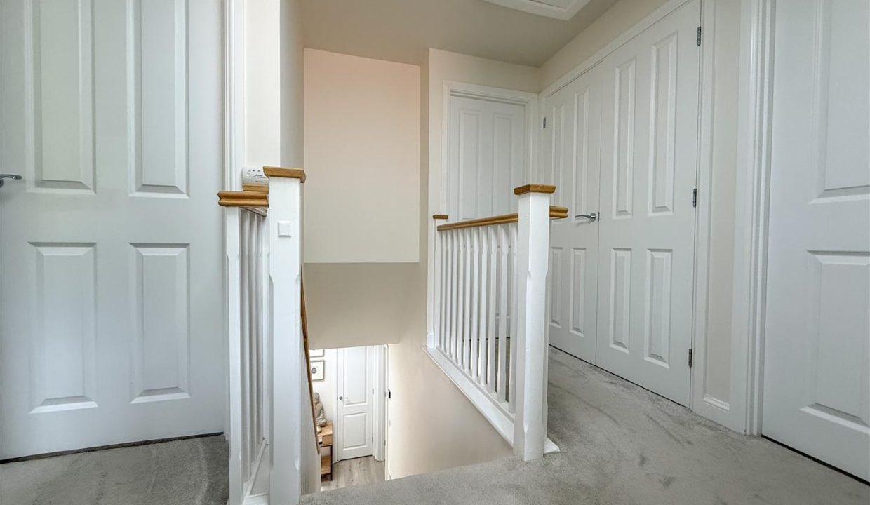 FIRST FLOOR LANDING AND STAIRS