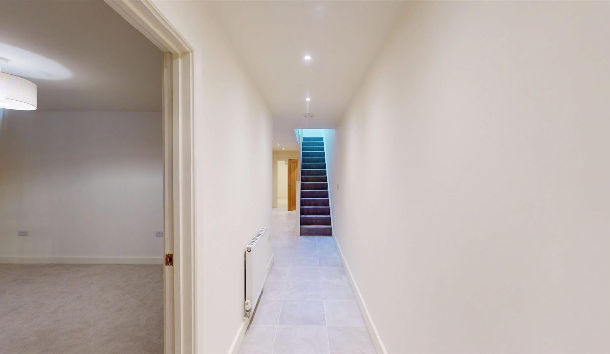 APARTMENT ENTRANCE