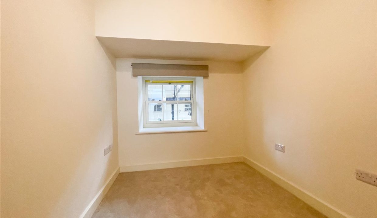 FIRST FLOOR SINGLE & DOUBLE BEDROOM FOUR & FIVE