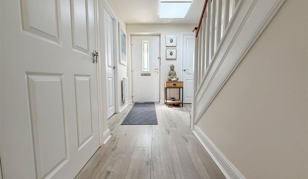 ENTRANCE HALLWAY