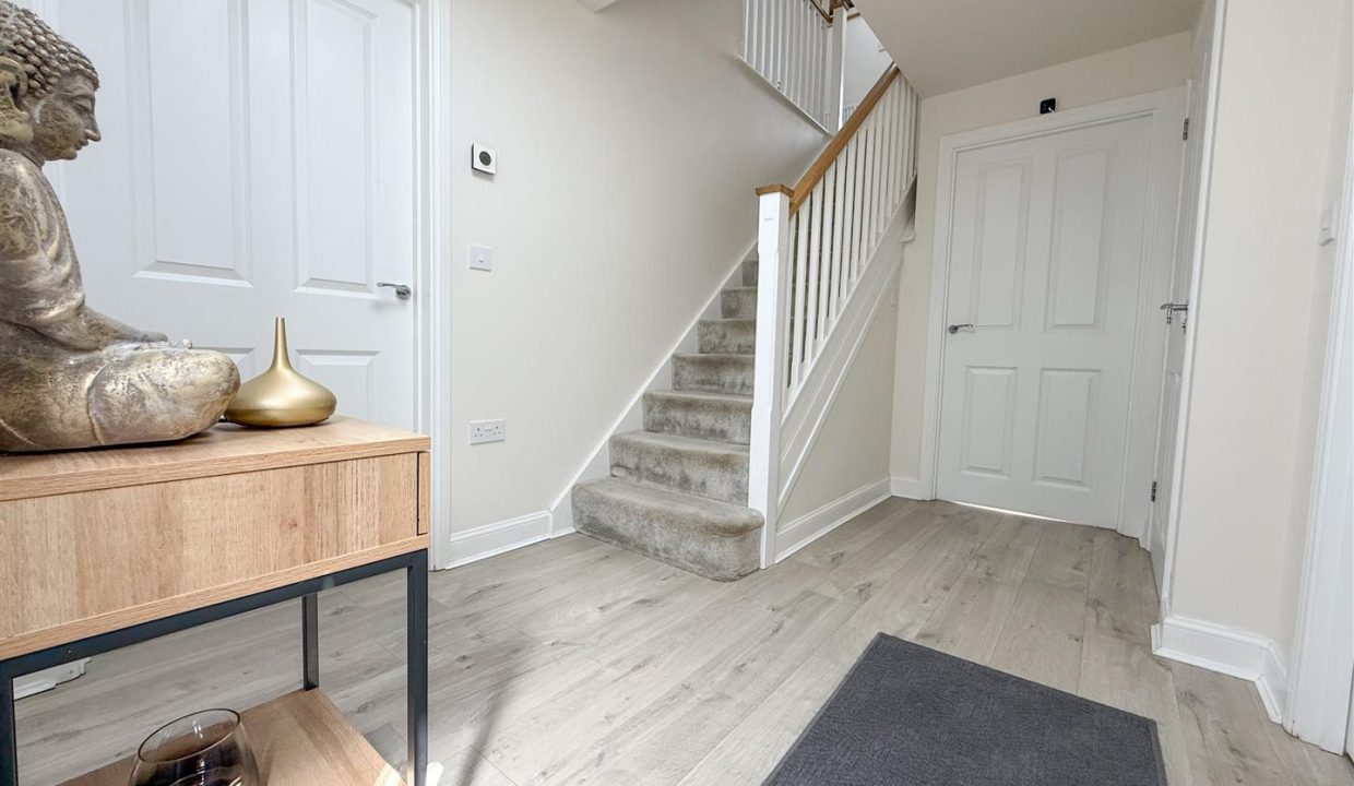ENTRANCE HALLWAY