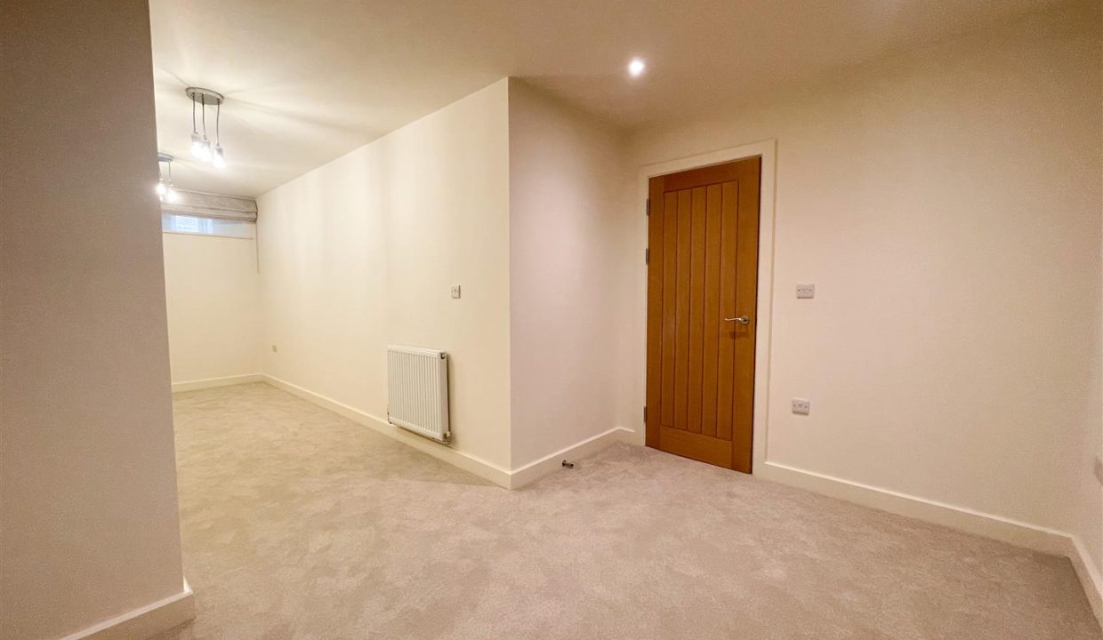 GROUND FLOOR BEDROOM ONE