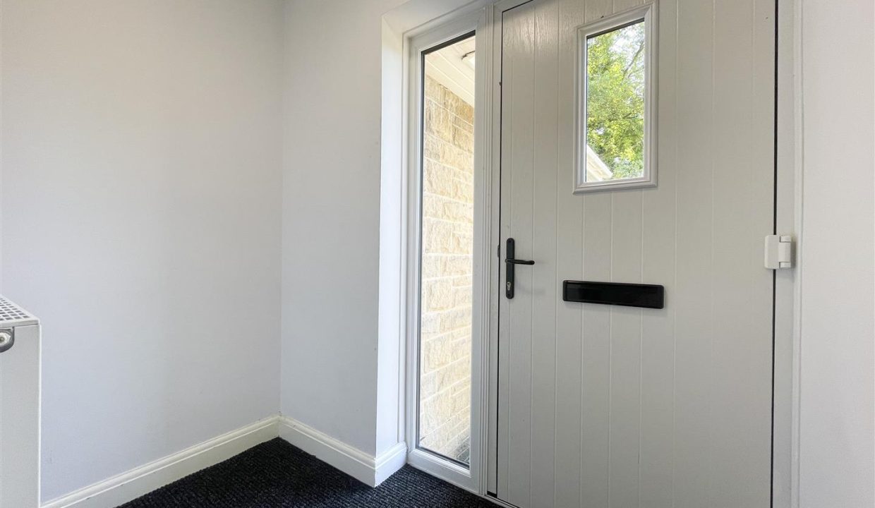 ENTRANCE PORCH