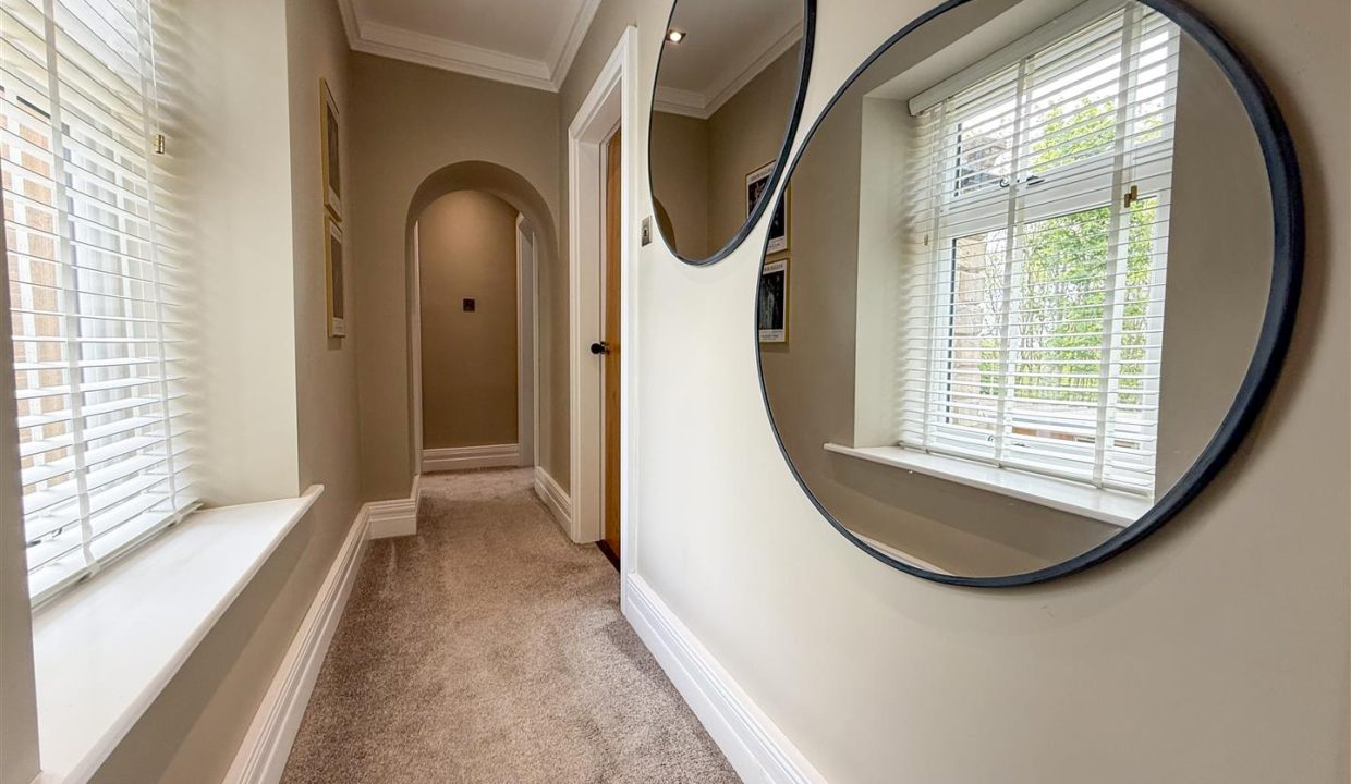 FIRST FLOOR LANDING AND STAIRS