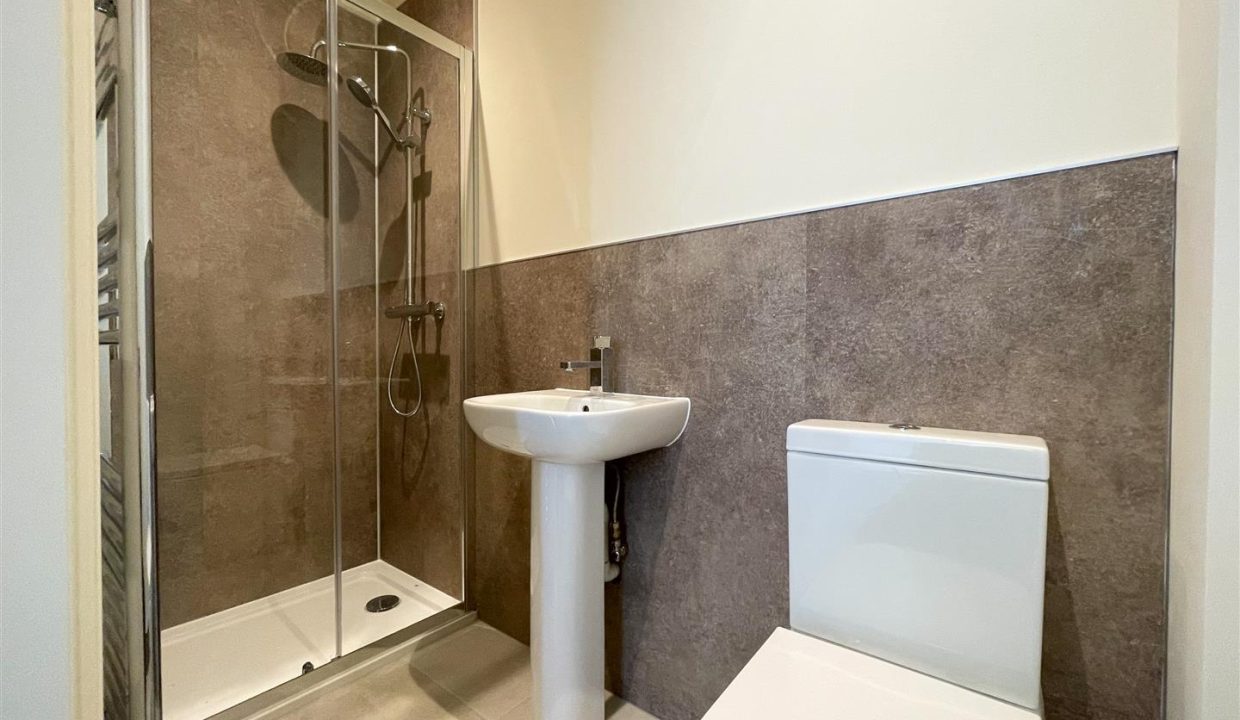 EN-SUITE TWO