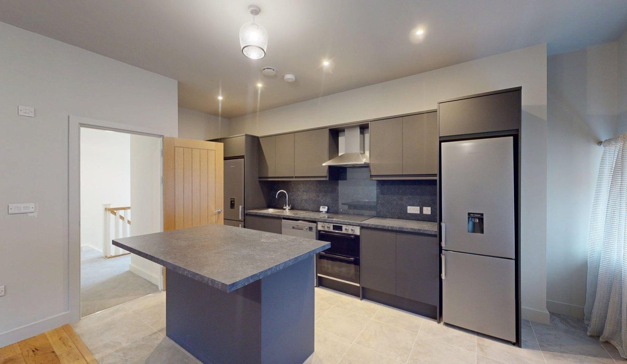 OPEN PLAN LIVING SPACE