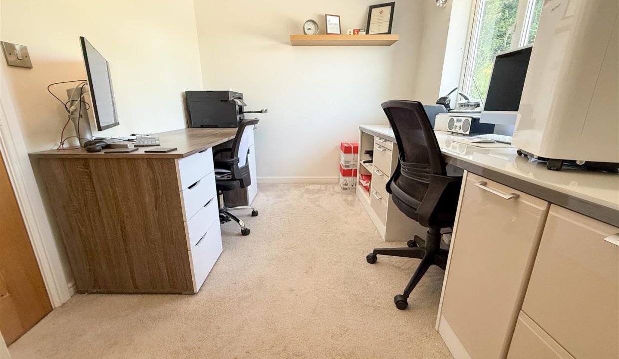 BEDROOM FOUR / OFFICE