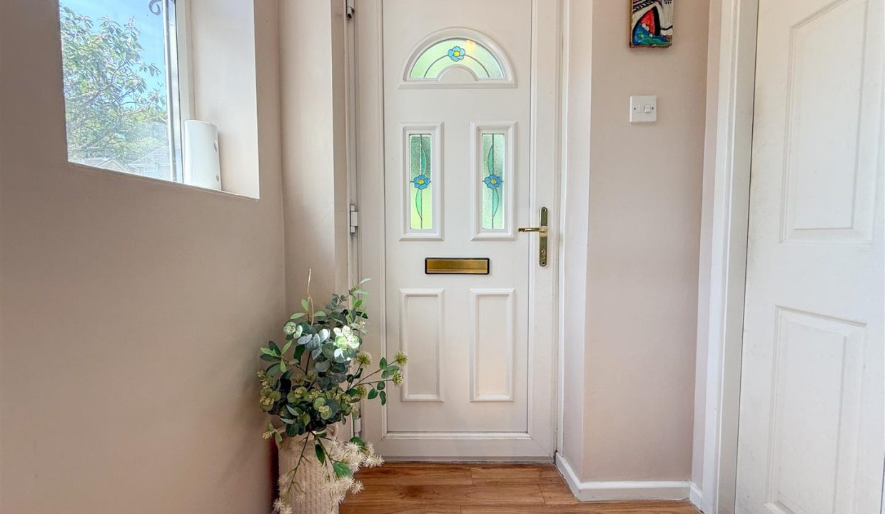 ENTRANCE PORCH