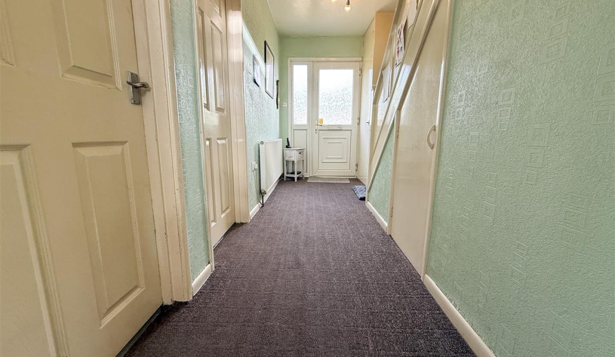 ENTRANCE HALLWAY
