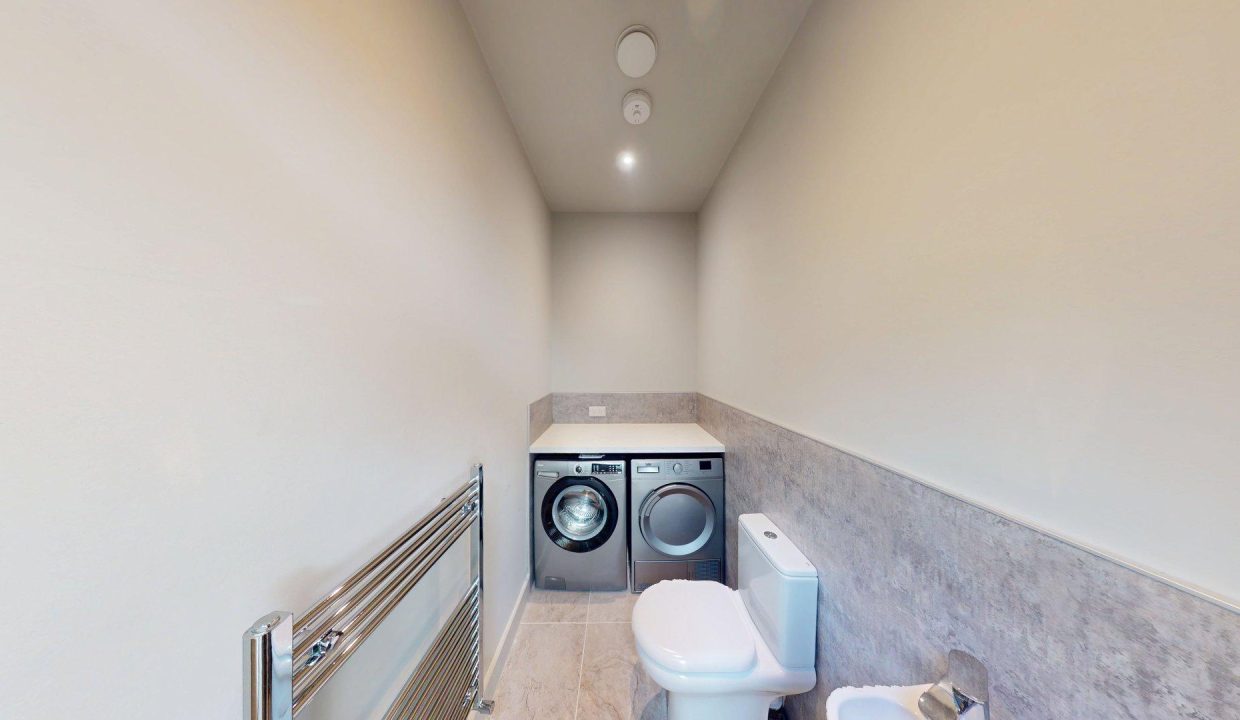 WC / UTILITY ROOM