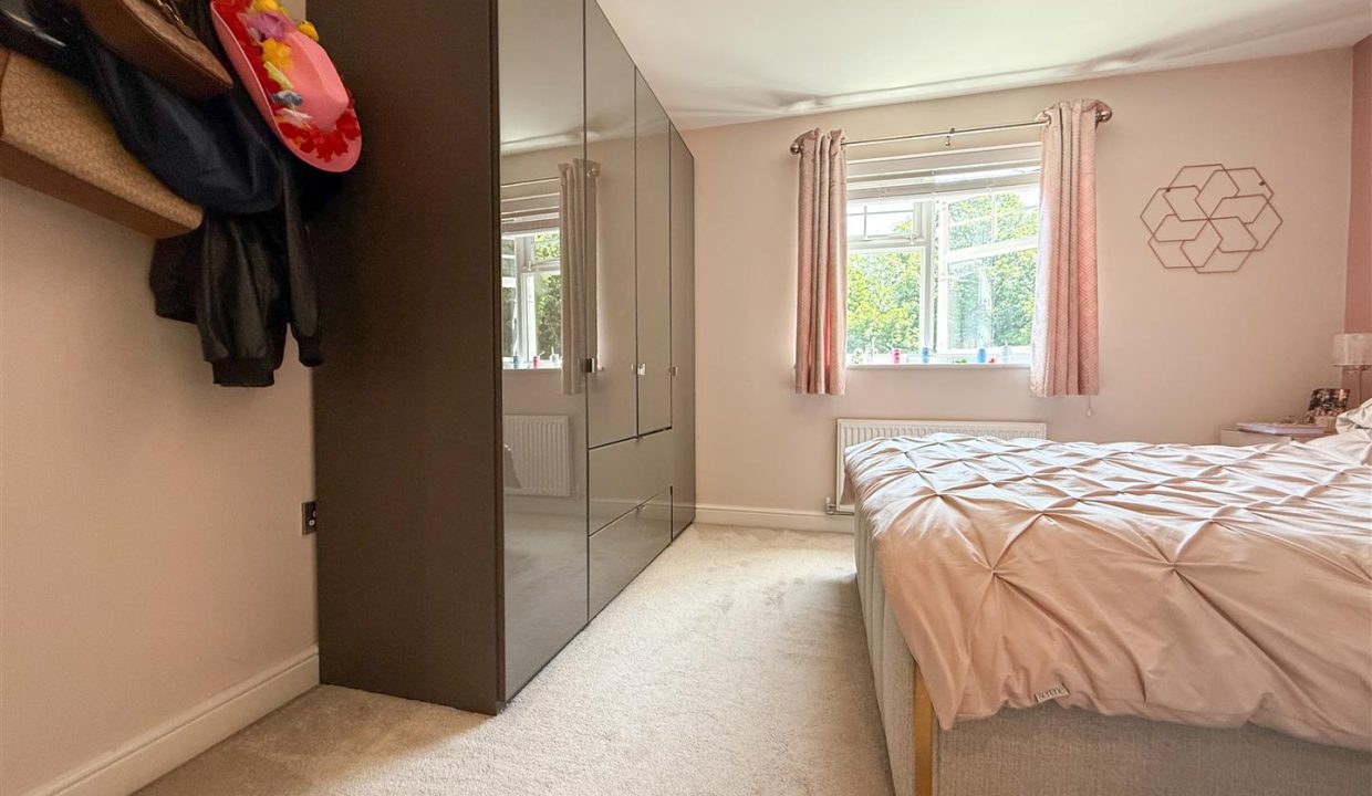 BEDROOM FIVE