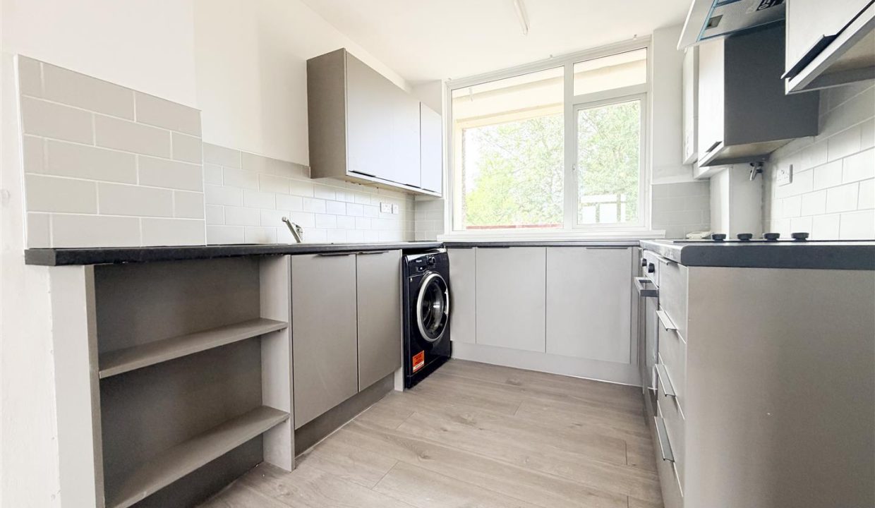 OPEN PLAN LIVING, DINING KITCHEN