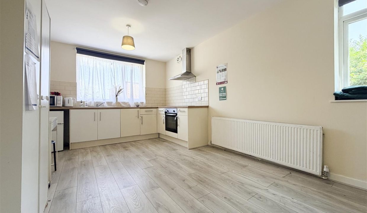GROUND FLOOR BEDSIT ROOMS 1- 4