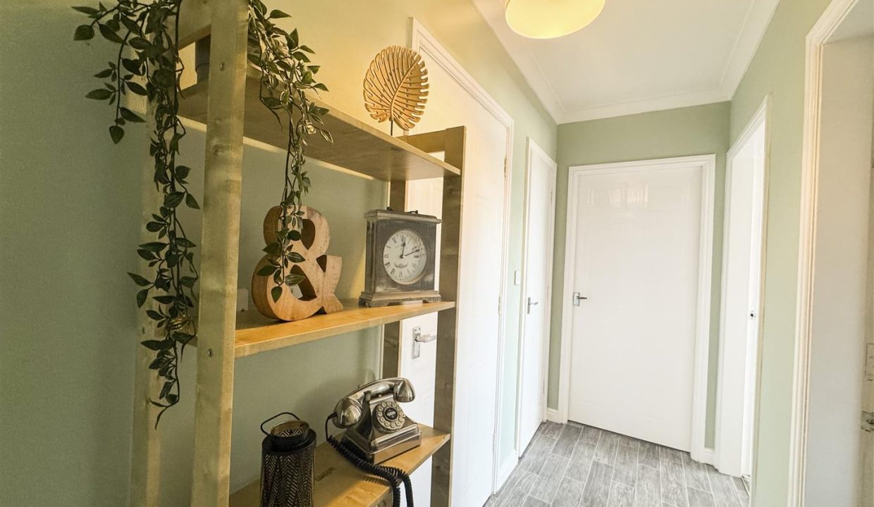 ENTRANCE HALLWAY