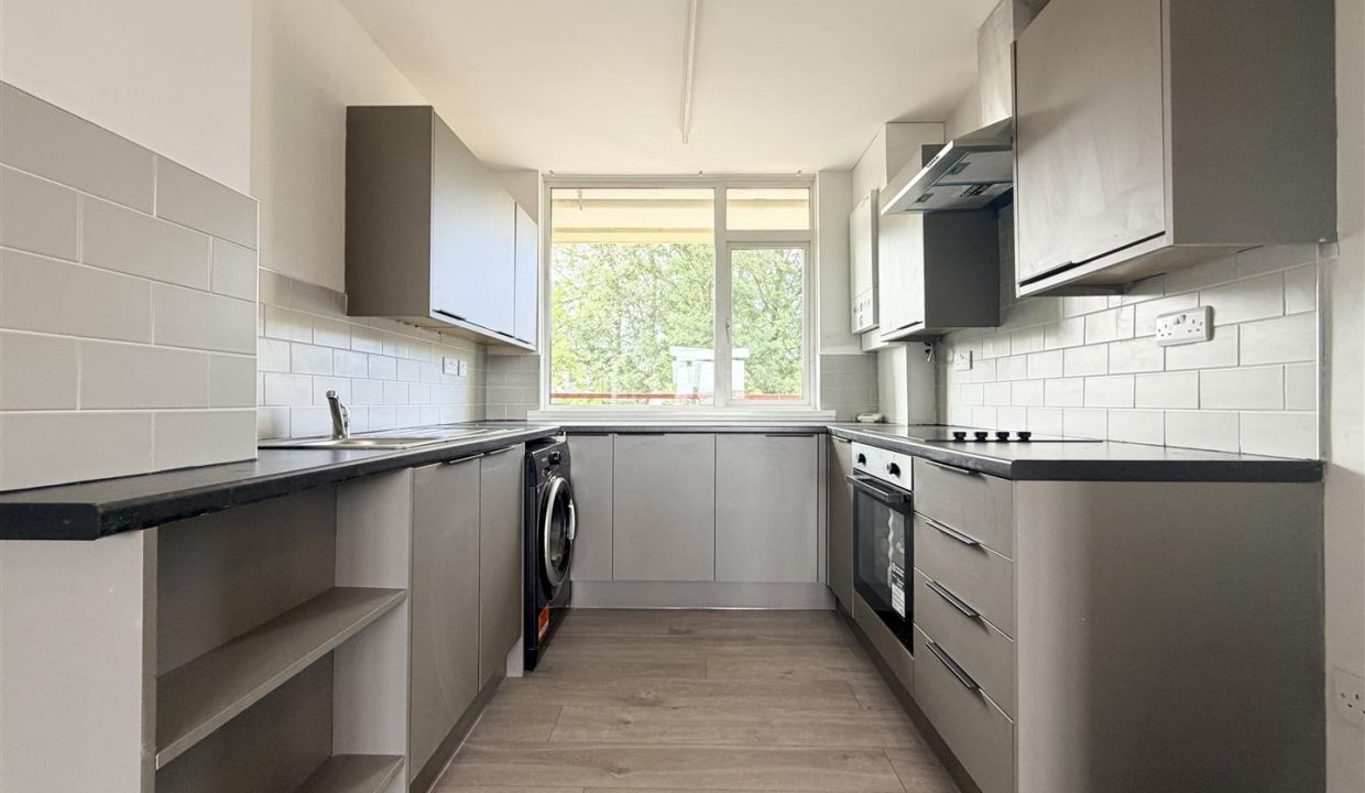 OPEN PLAN LIVING, DINING KITCHEN