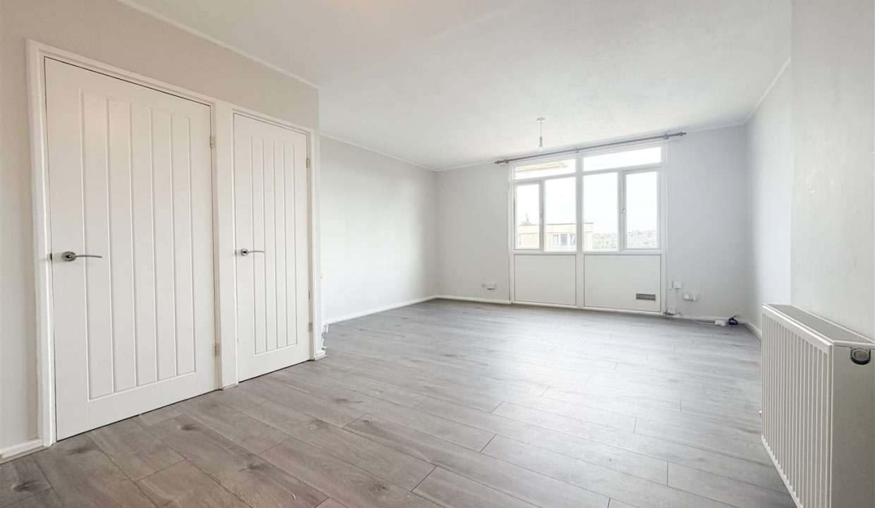 OPEN PLAN LIVING, DINING KITCHEN