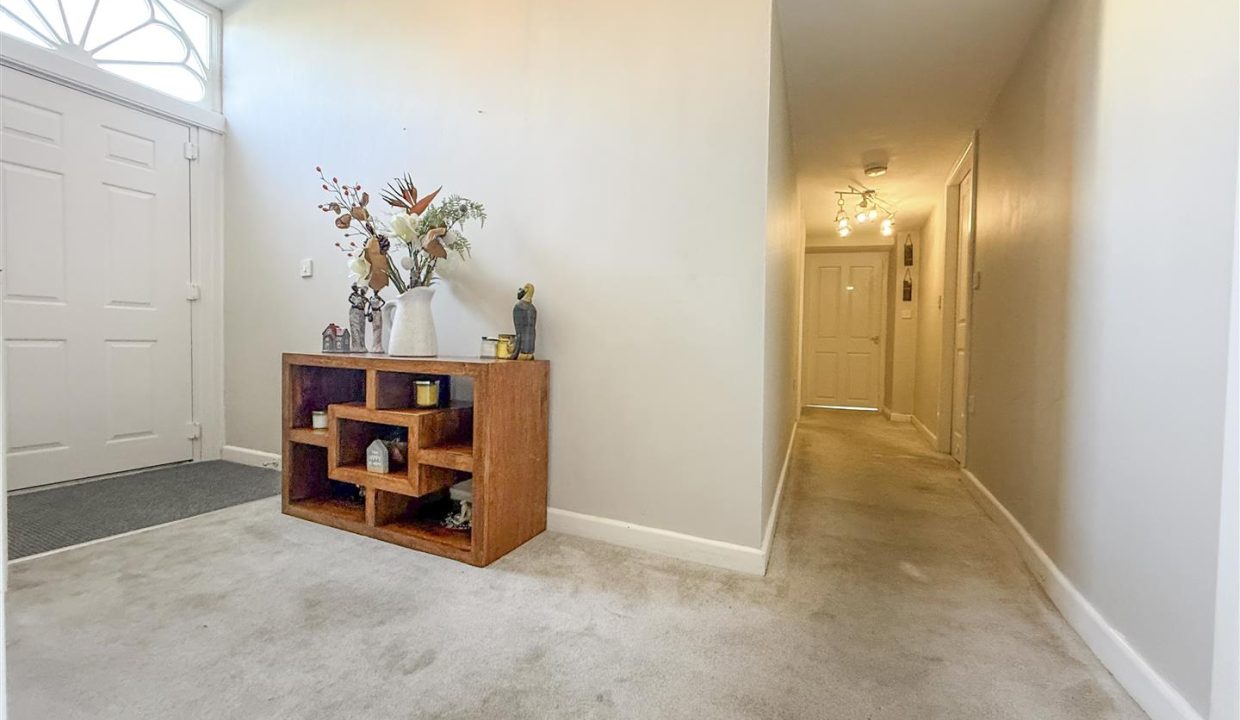 ENTRANCE HALLWAY