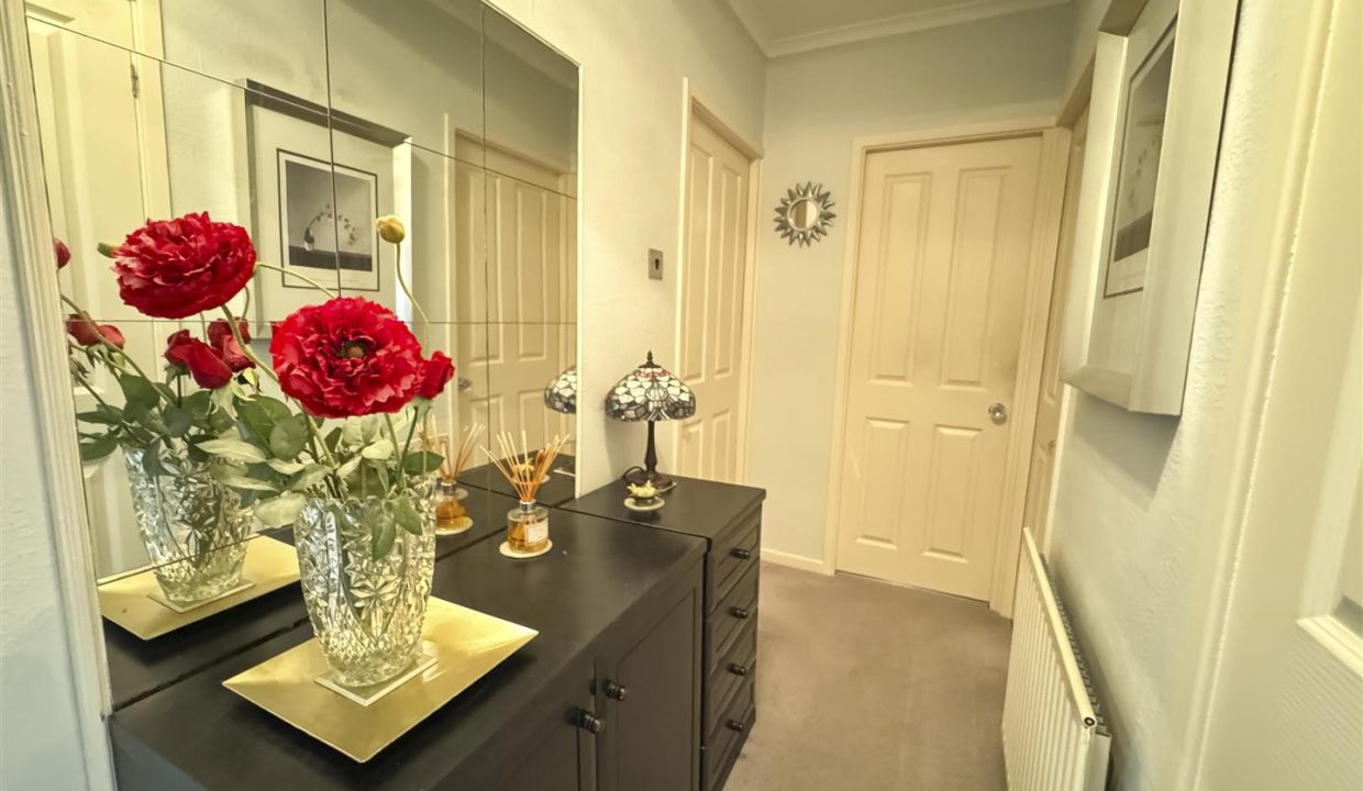 ENTRANCE HALLWAY